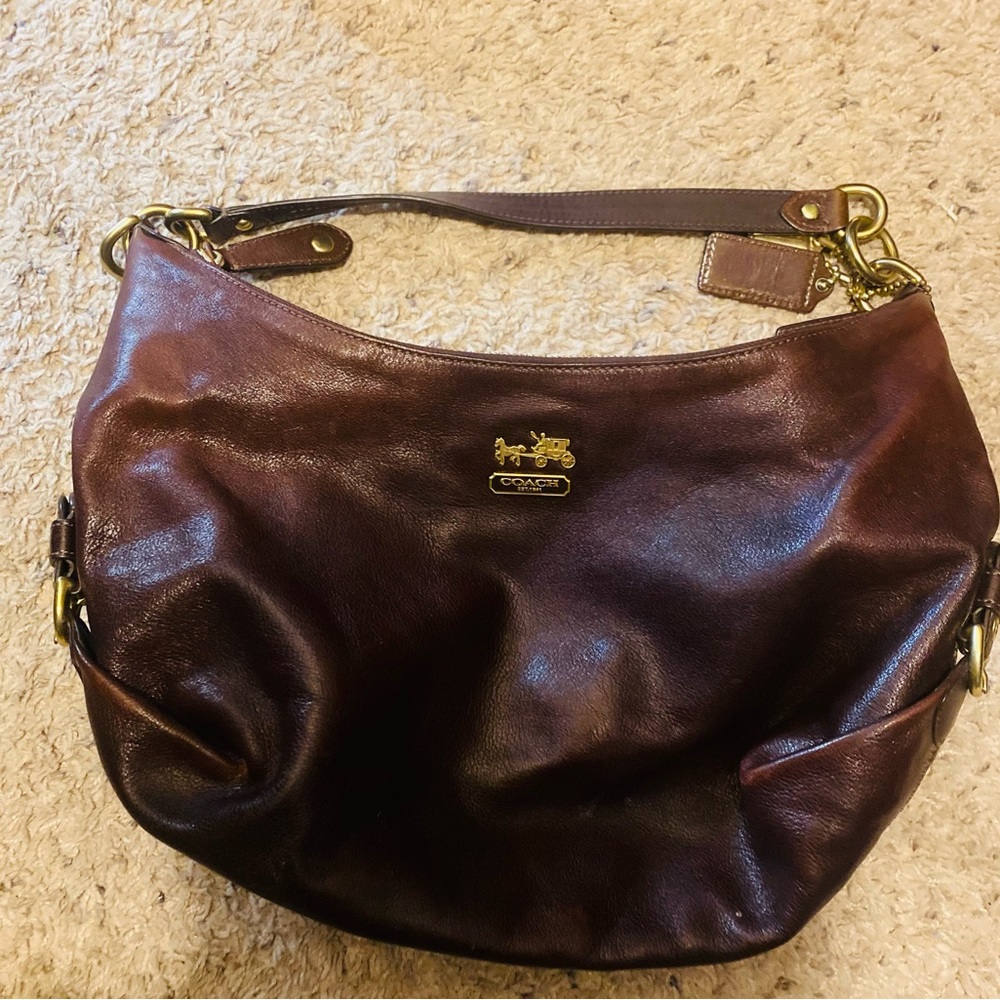 Beautiful coach hobo handbag